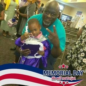 Meet your Posher, Stanley